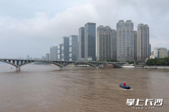 长沙洪水最新动态，城市面临的挑战与应对策略